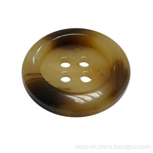 Imitation Horn Polyester Button, Shiny Finish, Different Patterns and Designs are Available